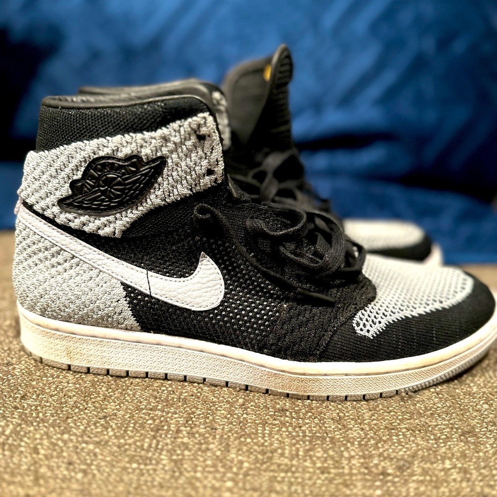 Air Jordan 1 Retro High OG Flyknit